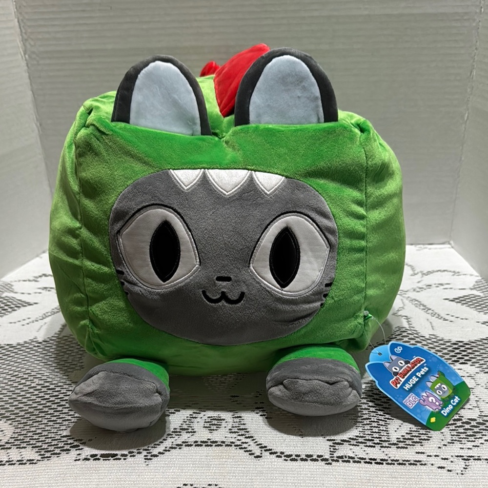 Pet Simulator Huge Pets Dino Cat Plush With Exclusive DLC
